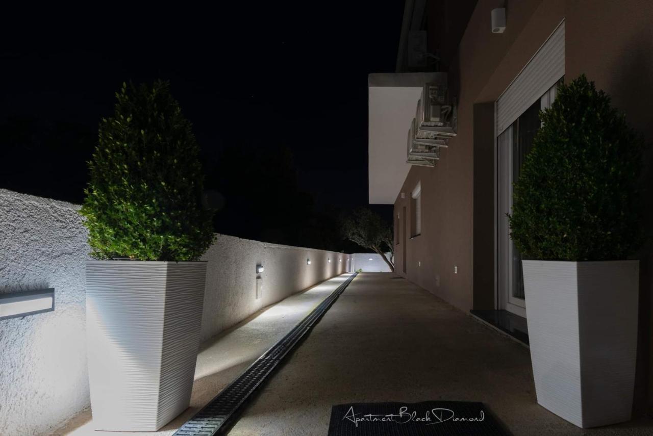 Apartment Black Diamond Ražanac Екстериор снимка