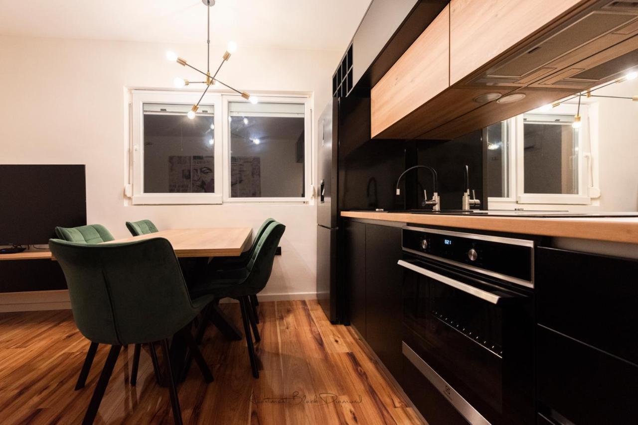 Apartment Black Diamond Ražanac Екстериор снимка